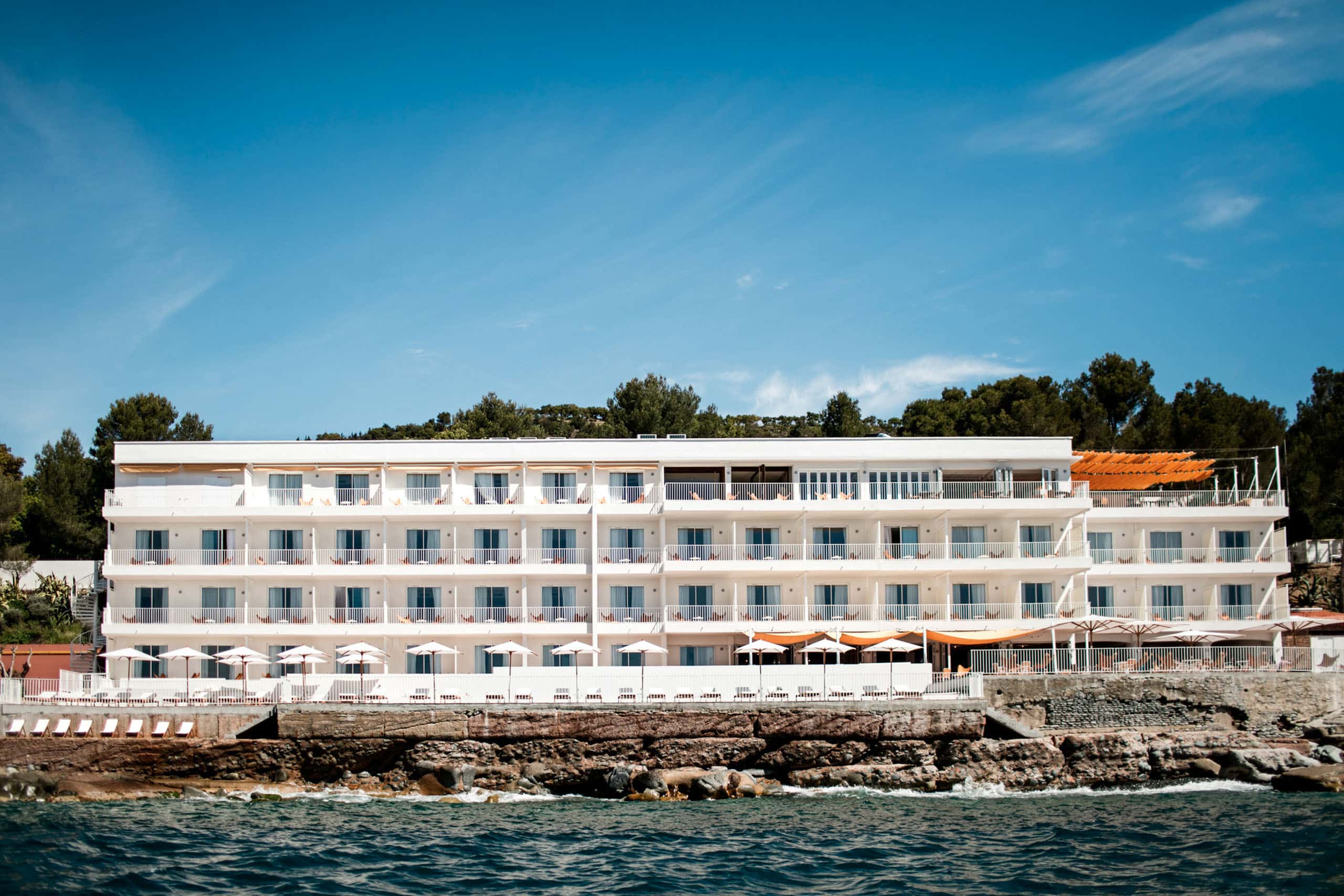 HOTEL-DES-ROCHES-ST-RAPHAËL-FRANCE